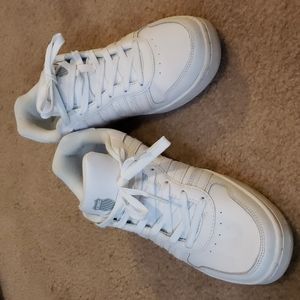 White K-SWISS tennis shoes